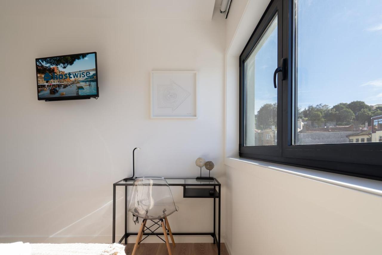 Host Wise - Bright & Contemporary Flat - Ace Location Apartment Porto Bagian luar foto