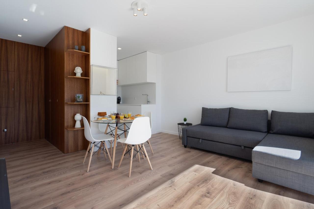Host Wise - Bright & Contemporary Flat - Ace Location Apartment Porto Bagian luar foto