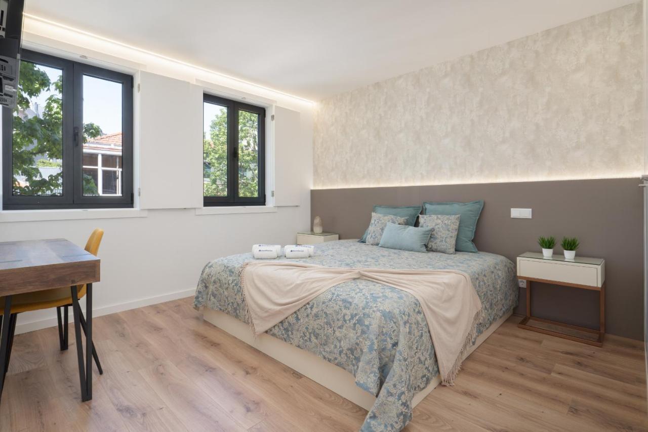 Host Wise - Bright & Contemporary Flat - Ace Location Apartment Porto Bagian luar foto